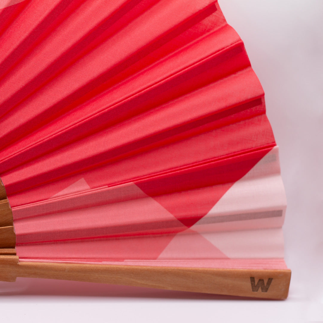 Abanicos Edición Limitada Primer Aniversario | Síntomas de la menopausia | Womanhood